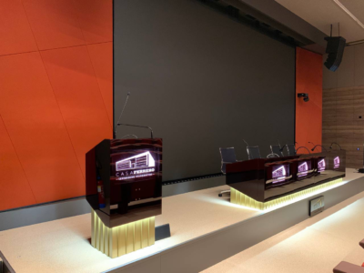 06_Auditorium_Ferrero_Cavea_table_deail_ledwall_podium_mulipurpose