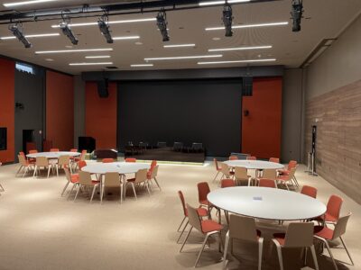 09_Auditorium_Ferrero_Cavea_Team_Work_flat_Floor_ledwall_mulipurpose